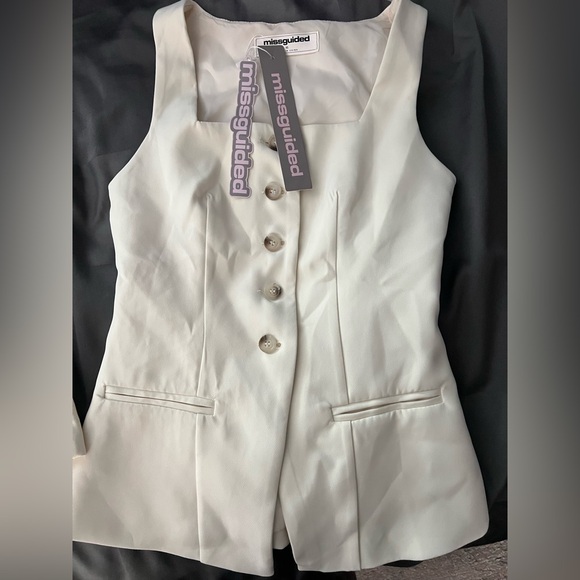 Misguided skirt and vest set. - Picture 3 of 5